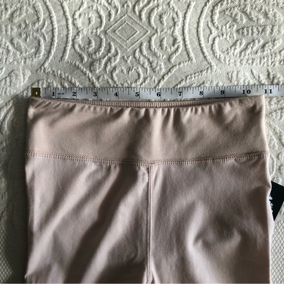 NWT Roots Kids Essential Leggings in Hushed Violet - size small (5-6 Years) - Picture 9 of 16